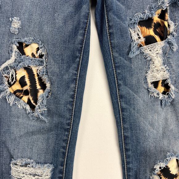 Judy Blue Mid Rise Skinny Fit Distressed Jeans Leopard Insets 8265MD Size 5/27 - Picture 5 of 14